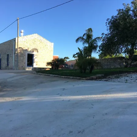 Casa Dei Granati Lodge *